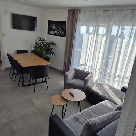 Gita Apartment *