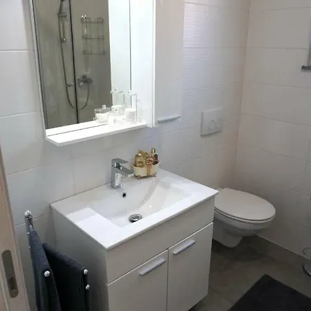 Apartment Gita *