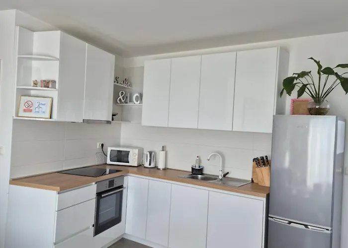 아파트 Gita 리예카